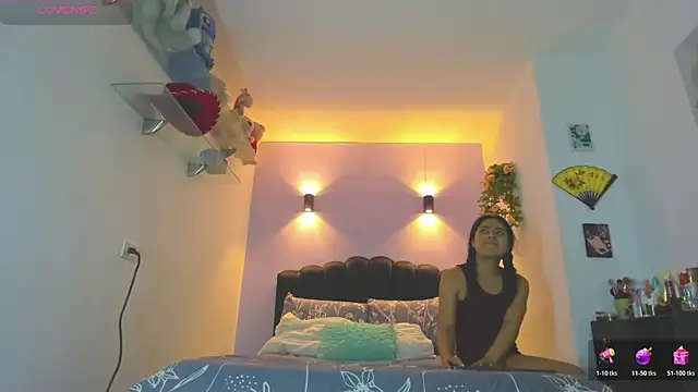 Sofia Clauss  online show from 06/10/26, 05:07