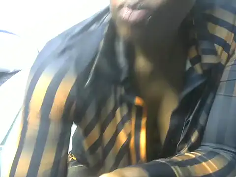 Snapshot of Bitty_baby chatting on 01/09/26, 12:24 Bitty baby online show from 01/09/26, 12:24