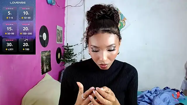 sensitive brunette online show from 12/17/24, 12:56