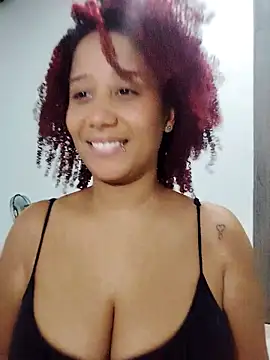 Snapshot of zandra_kiman chatting on 09/30/25, 05:45 zandra kiman online show from 09/30/25, 05:45