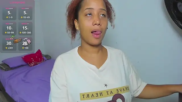 Snapshot of zandra_kiman chatting on 01/12/26, 08:08 zandra kiman online show from 01/12/26, 08:08