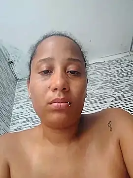 Snapshot of zandra_kiman chatting on 01/18/26, 09:07 zandra kiman online show from 01/18/26, 09:07