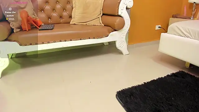 FOXYRIVER  online show from 02/20/26, 12:05