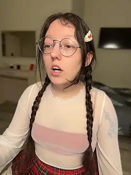 emigooflordXD online show from 10/10/25, 06:12