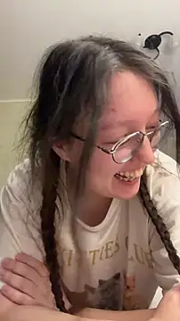 emigooflordXD online show from 10/23/25, 02:05