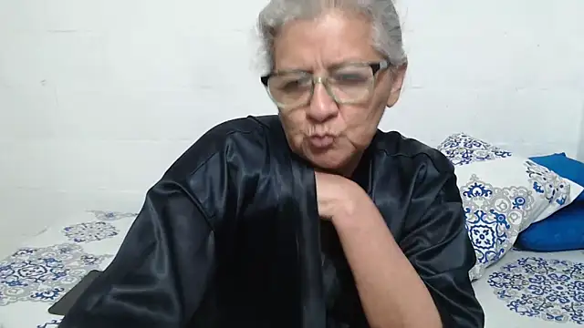 candy mature  online show from 11/25/25, 10:37