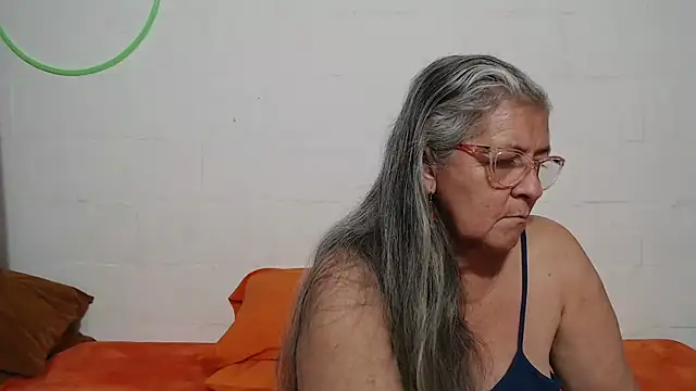 candy mature  online show from 01/09/26, 10:33