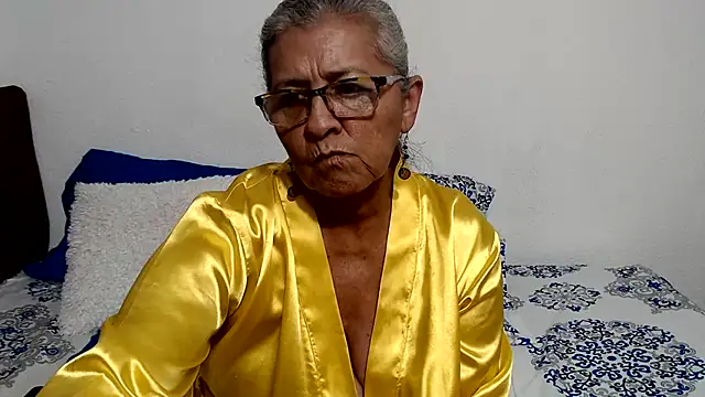 candy mature  online show from 06/03/26, 11:43