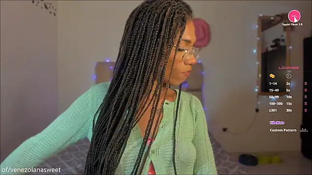 turabbitxx online show from 01/17/25, 10:23