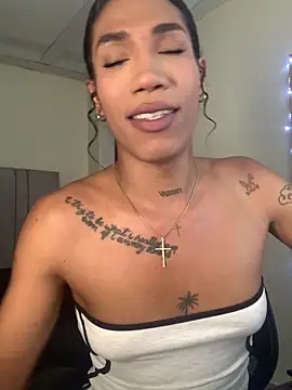 Snapshot of turabbitxx chatting on 02/01/26, 11:03 turabbitxx online show from 02/01/26, 11:03