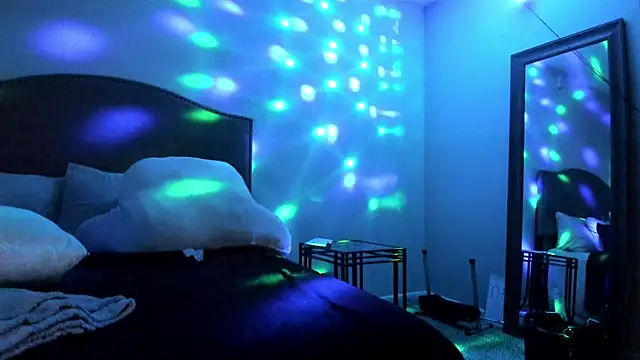 yiauana online show from 09/26/25, 11:25