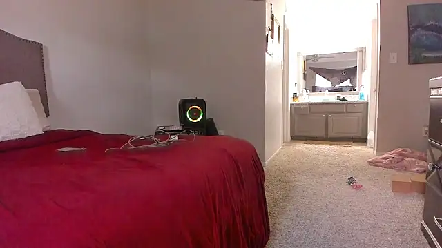 yiauana online show from 02/25/26, 10:41