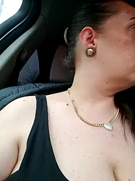 AvaLloyd online show from 02/28/25, 03:26