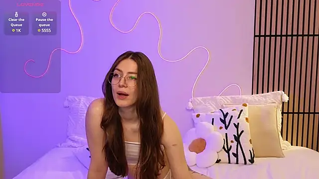 Ester Hill online show from 01/31/25, 11:56