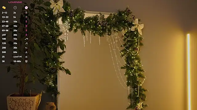 Snapshot of Ester_Hill chatting on 01/16/26, 10:58 Ester Hill online show from 01/16/26, 10:58