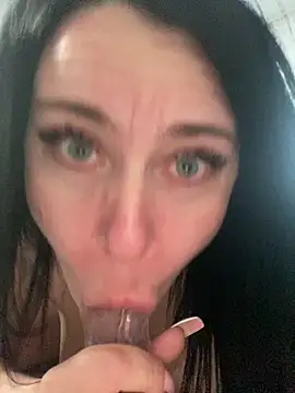 Snapshot of CuteNata chatting on 03/11/25, 03:02 CuteNata online show from 03/11/25, 03:02