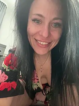 Snapshot of CuteNata chatting on 04/26/26, 10:24 CuteNata online show from 04/26/26, 10:24