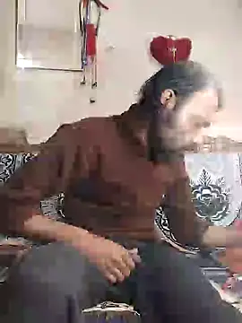 Snapshot of BadBoySmoker7070 chatting on 12/22/25, 09:39 BadBoySmoker7070 online show from 12/22/25, 09:39