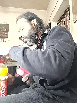 Snapshot of BadBoySmoker7070 chatting on 01/14/26, 08:14 BadBoySmoker7070 online show from 01/14/26, 08:14