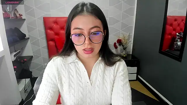 Snapshot of MiaWils_ chatting on 03/14/25, 07:01 MiaWils online show from 03/14/25, 07:01