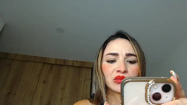 dollface17 online show from 02/03/25, 02:47