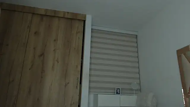 dollface17 online show from 03/08/25, 01:50