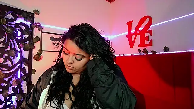 moon sunflower online show from 01/31/25, 09:48