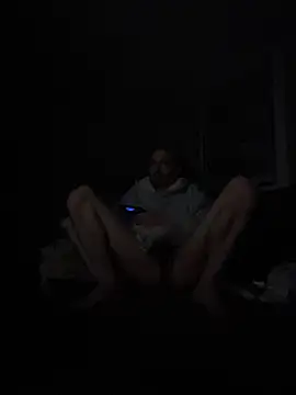 Snapshot of Realdavinsin chatting on 04/04/26, 01:48 Realdavinsin online show from 04/04/26, 01:48