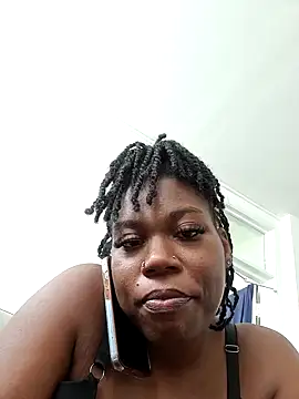 Snapshot of Bali_baddie_x chatting on 09/09/25, 02:49 Bali baddie x online show from 09/09/25, 02:49