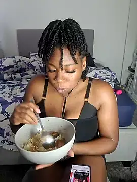 Snapshot of Bali_baddie_x chatting on 09/10/25, 11:10 Bali baddie x online show from 09/10/25, 11:10