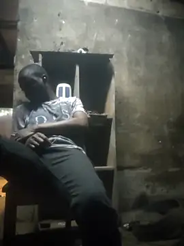 Snapshot of little__joy chatting on 09/27/25, 08:14 little joy online show from 09/27/25, 08:14