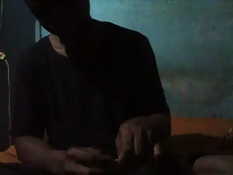 Snapshot of little__joy chatting on 10/28/25, 11:29 little joy online show from 10/28/25, 11:29