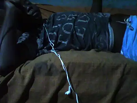 Snapshot of little__joy chatting on 11/17/25, 08:03 little joy online show from 11/17/25, 08:03