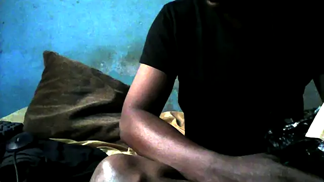 Snapshot of little__joy chatting on 01/10/26, 09:33 little joy online show from 01/10/26, 09:33