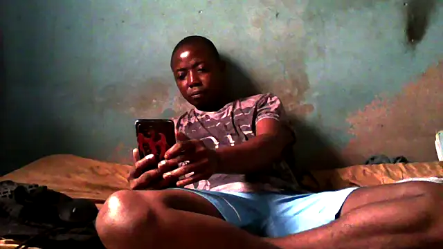 Snapshot of little__joy chatting on 02/02/26, 03:44 little joy online show from 02/02/26, 03:44