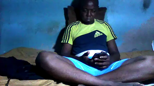 Snapshot of little__joy chatting on 02/03/26, 04:10 little joy online show from 02/03/26, 04:10