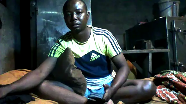 Snapshot of little__joy chatting on 02/11/26, 08:14 little joy online show from 02/11/26, 08:14