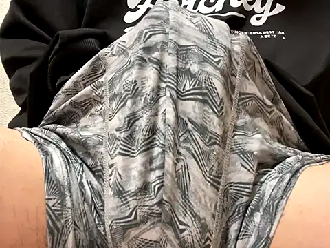 lkun9 online show from 12/05/25, 04:14