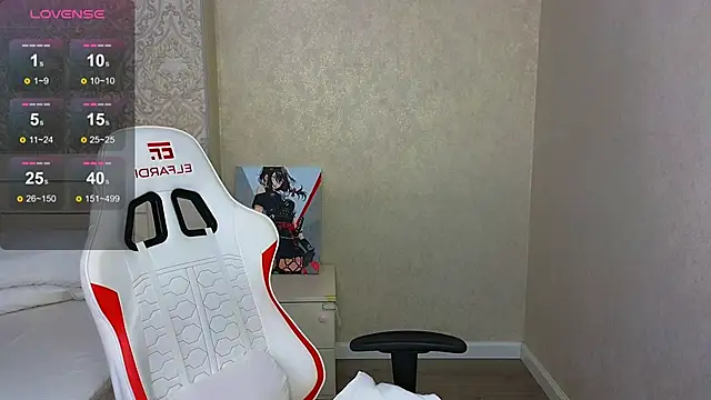 Diana Moon  online show from 04/28/26, 01:26