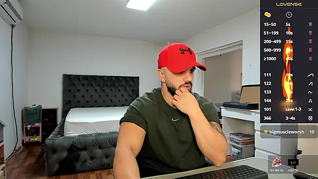 Snapshot of supermanboy94 chatting on 01/09/26, 07:33 supermanboy94 online show from 01/09/26, 07:33