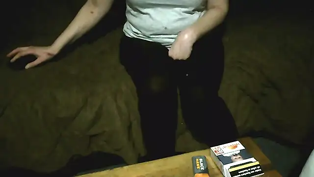 Snapshot of Everydayonli chatting on 03/08/26, 09:07 Everydayonli online show from 03/08/26, 09:07