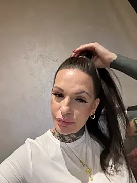 AileenInkOfficial online show from 01/22/25, 06:10