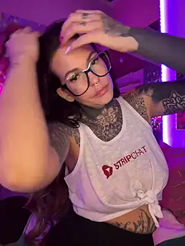 AileenInkOfficial online show from 03/04/25, 06:07