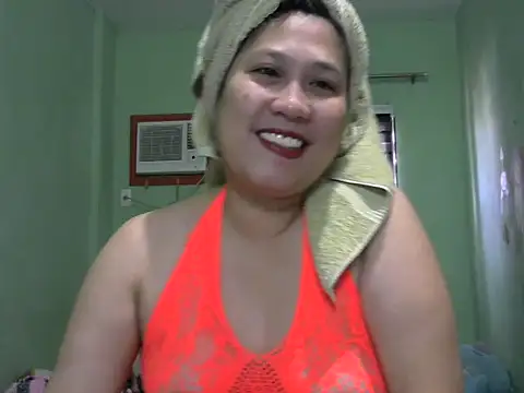 Snapshot of sweetsexysmile chatting on 02/04/26, 01:33 sweetsexysmile online show from 02/04/26, 01:33