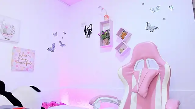 Alice 0120 online show from 09/11/25, 03:17