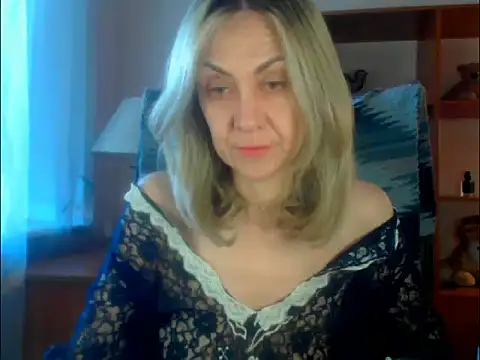 Snapshot of Tanya6547 chatting on 04/25/26, 09:45 Tanya6547 online show from 04/25/26, 09:45