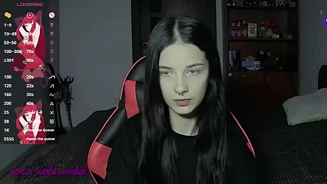 Snapshot of Miya_Dream_UKR chatting on 02/01/26, 05:00 Miya Dream UKR online show from 02/01/26, 05:00