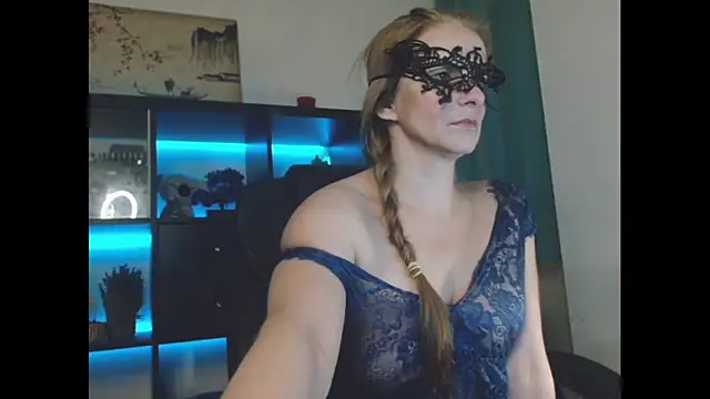 Snapshot of hadaazul99 chatting on 01/08/25, 12:26 hadaazul99 online show from 01/08/25, 12:26