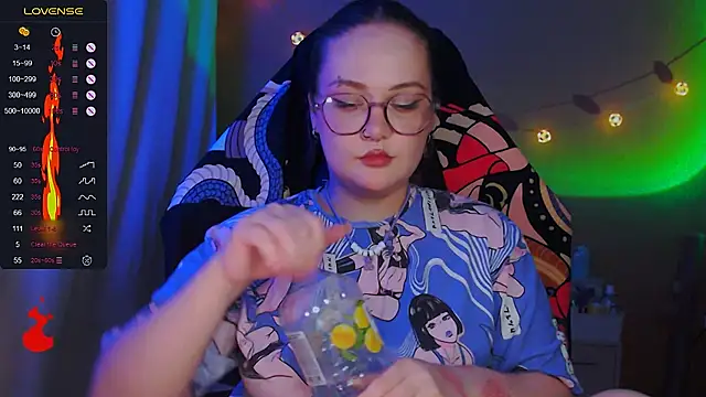 Snapshot of lala_loulou_land chatting on 11/09/25, 12:36 lala loulou land online show from 11/09/25, 12:36