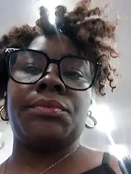 kaorysquirt online show from 09/29/25, 10:36